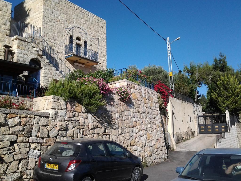 Rosary Sister Guest House Ein Karem Jeruzsálem Kültér fotó