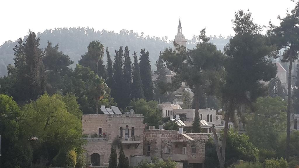 Rosary Sister Guest House Ein Karem Jeruzsálem Kültér fotó